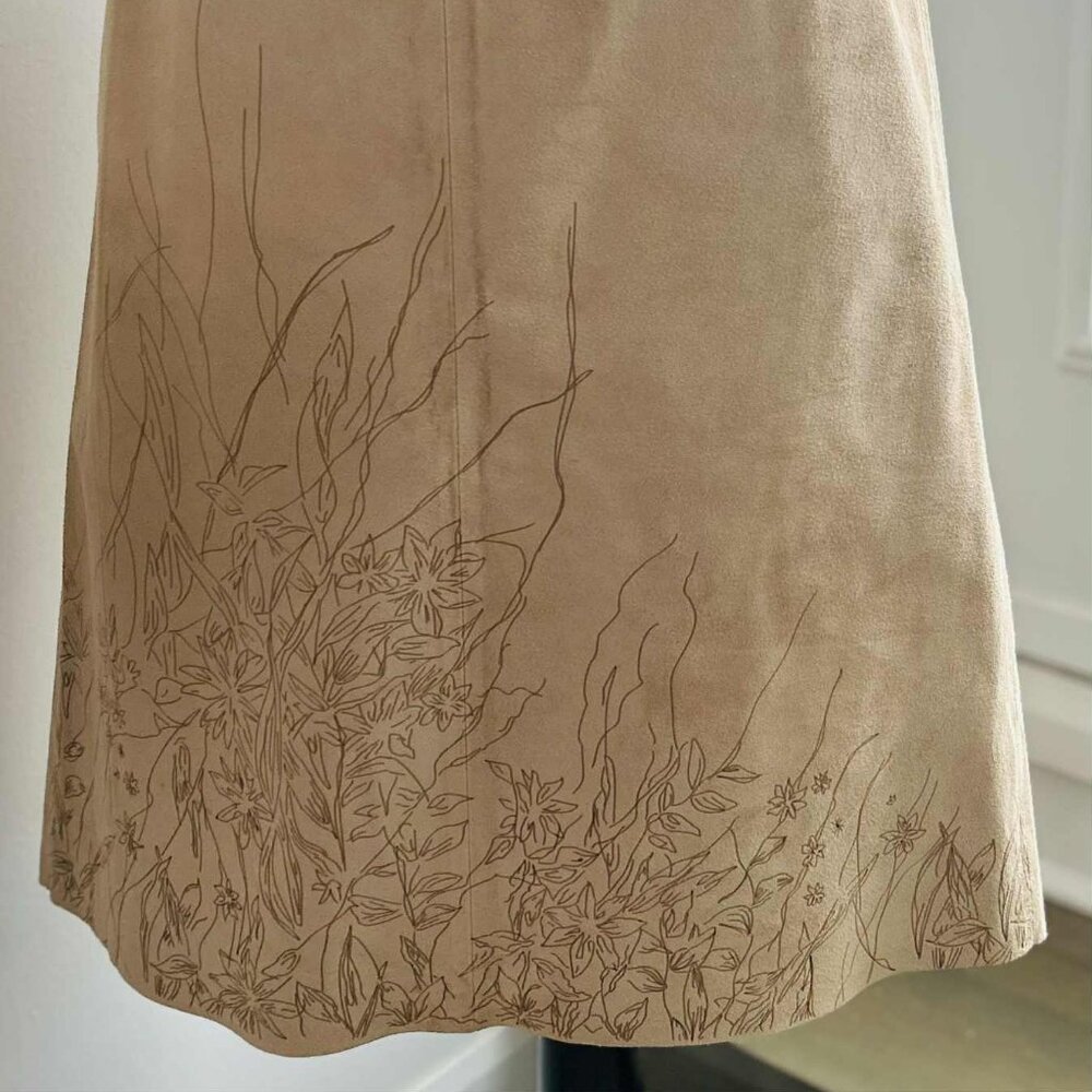 Kenneth Cole New York Sand Suede Botanical-Print Midi Skirt – US 12 - Picture 5 of 13